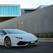 Lamborghini: l’automobile connessa con la partneship di Vodafone
