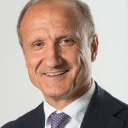 EY CEO Outlook Pulse: In Italia CEO più consapevoli che all’estero della necessità di investire su IA e sostenibilità