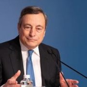 Draghi: “Una priorità è aumentare la produzione di microchip in Europa”