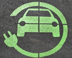 Incentivi per acquisto di auto e moto elettriche, ibride e a basse emissioni