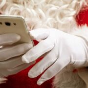 “Natale in privacy”, il vademecum del Garante per proteggere i dati personali durante le Feste